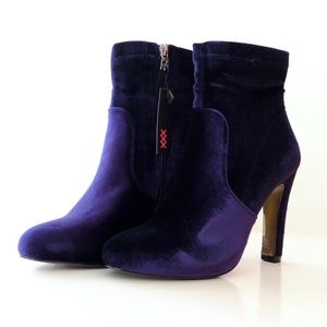 MARIAMARE NAVY BLUE VELVET HIGH HEEL ANKLE BOOTS